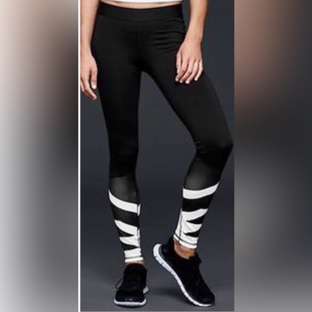 GAP Black GapFit Leggings